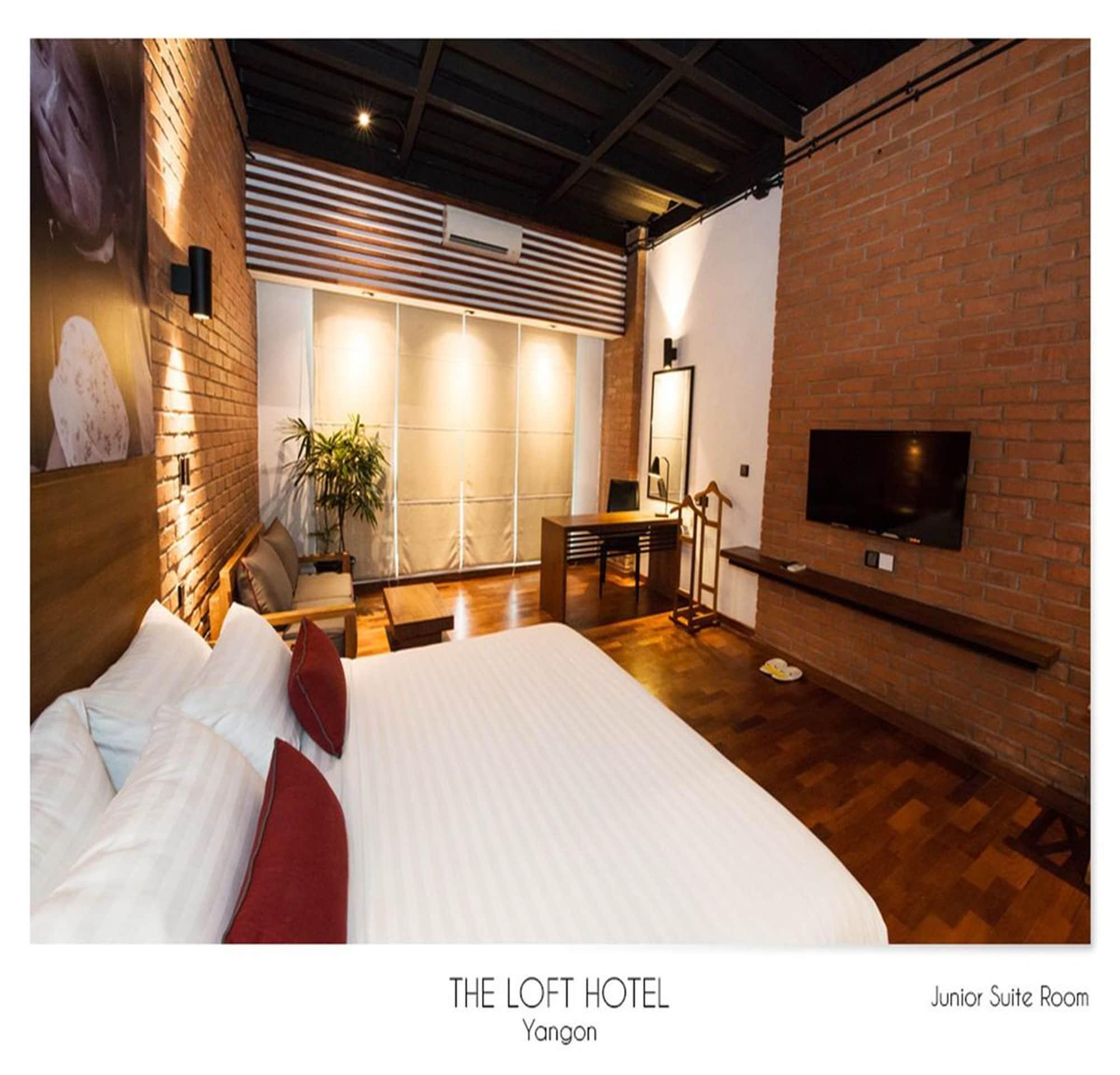 เดอะ ลอฟต์ โฮเต็ล ดาวน์ทาวน์ ย่างกุ้ง Hotel ภายนอก รูปภาพ