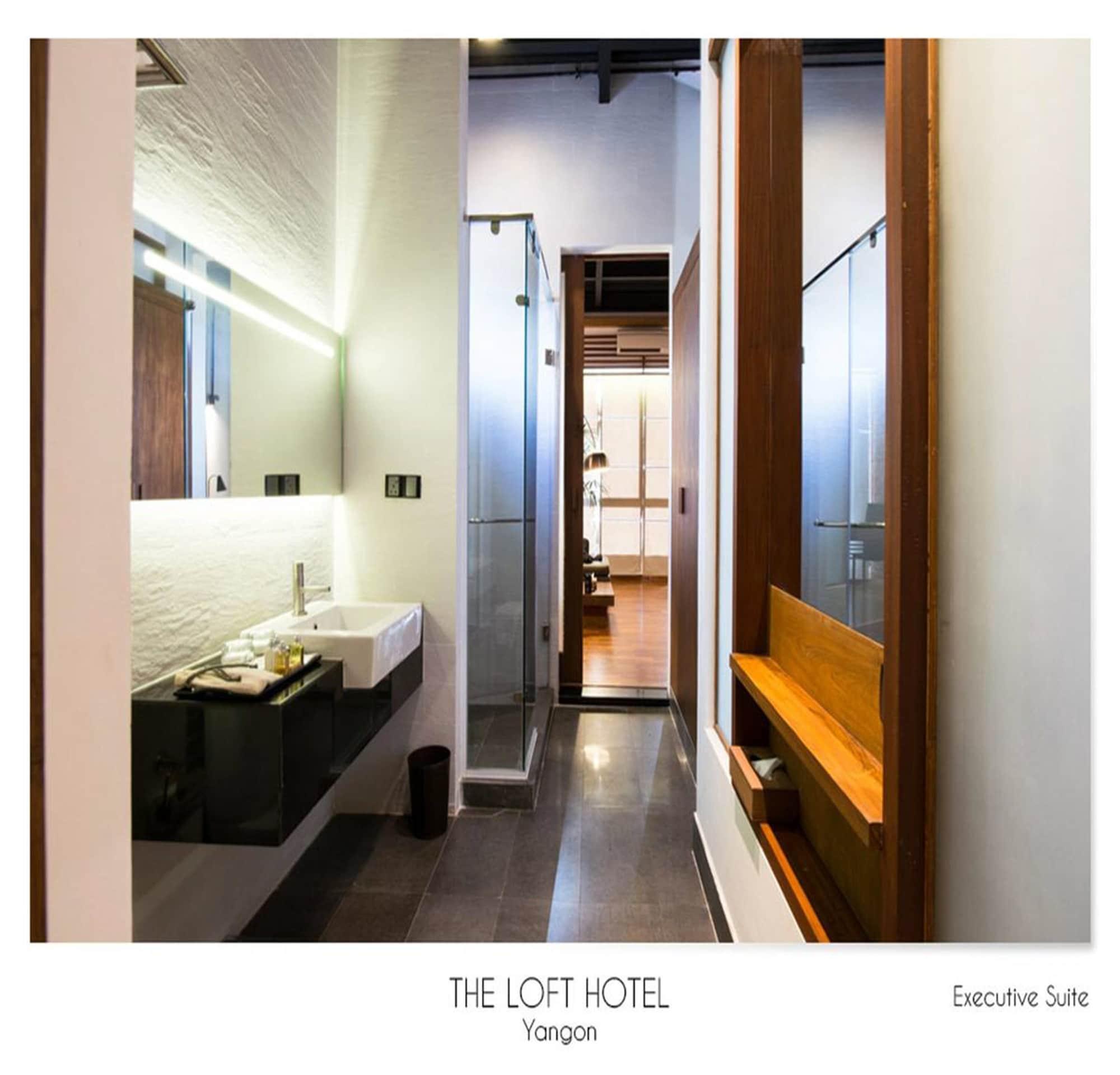 เดอะ ลอฟต์ โฮเต็ล ดาวน์ทาวน์ ย่างกุ้ง Hotel ภายนอก รูปภาพ