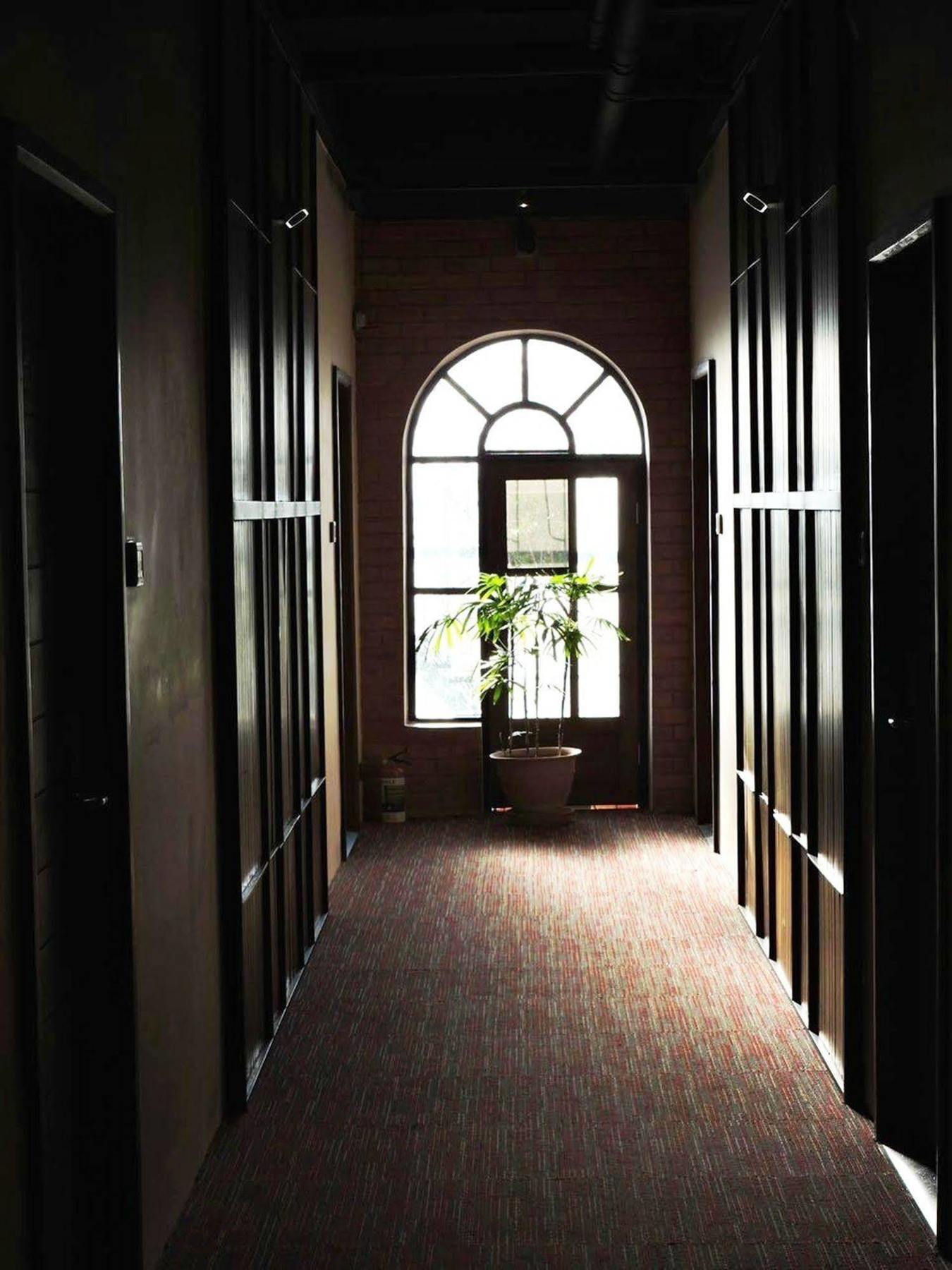 เดอะ ลอฟต์ โฮเต็ล ดาวน์ทาวน์ ย่างกุ้ง Hotel ภายนอก รูปภาพ
